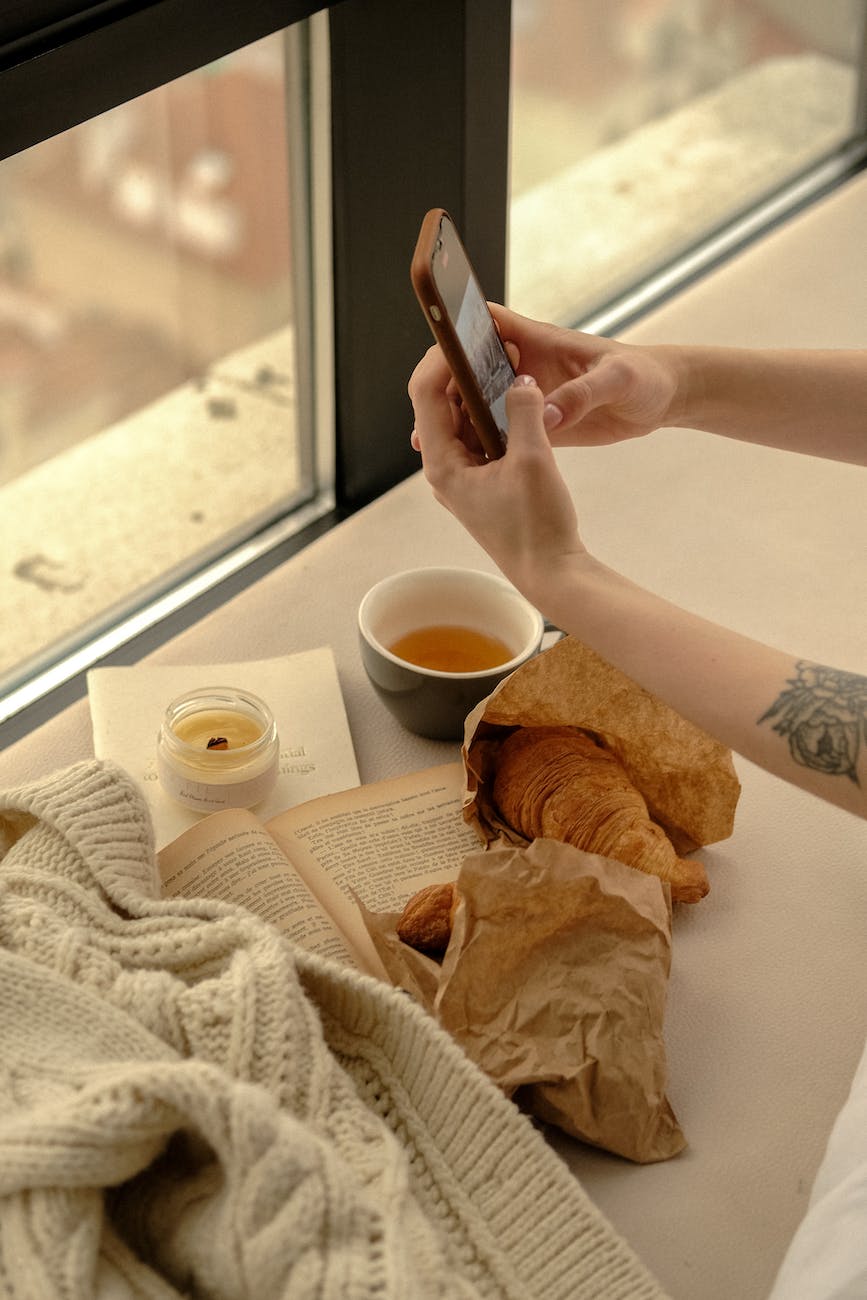Virtual Communication